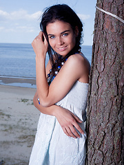 Lachia youthful personality is like a breath of fresh air as compared to her gorgeous womanly physique.