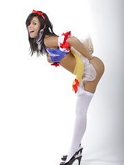 Destiny Moody as a naked Snow White would make even Grumpy smile and pop a boner