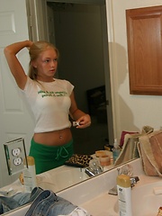 Watch as blonde teen Skye gets ready for her photoshoot as she puts on her makeup