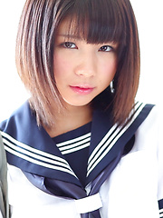 Minami looks like a pretty soldier manga girl waiting to join Sailor Moon. You know that anime? The team of schoolgirls who jump and flash their panties!